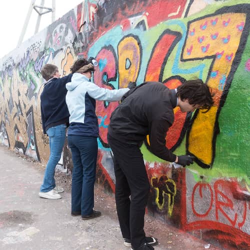 Voyage à Berlin Lauréat Concours de critique 18e édition 2023 Festival Augenblick atelier graffiti